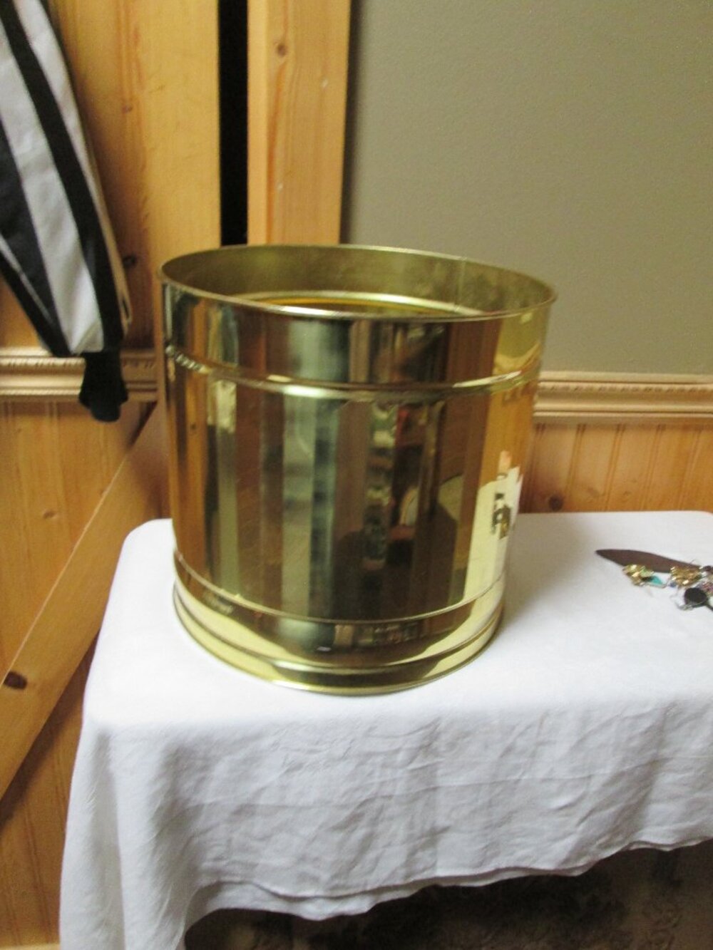 MCM Hollywood glam 10 in H Bristol brass planter or trash can stunning brass Min